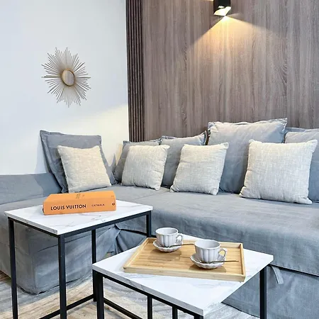 Apartament Champs - Elysees Finest Flat Paryż