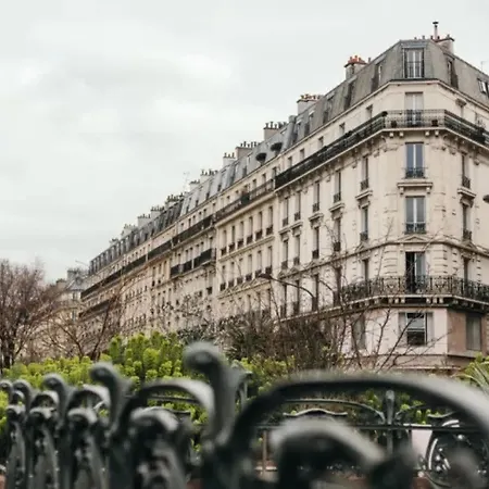 Apartament Champs - Elysees Finest Flat *