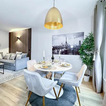 Champs - Elysees Finest Flat Apartament