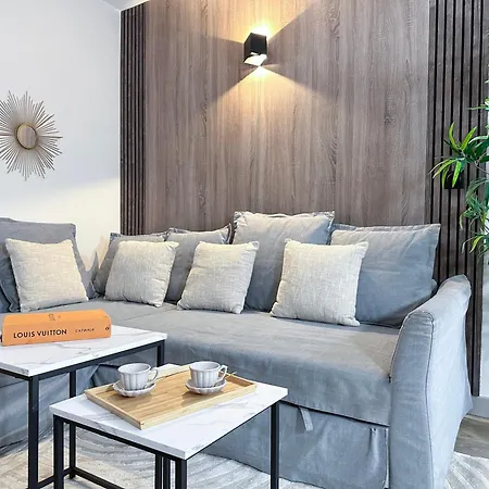 Champs - Elysees Finest Flat *